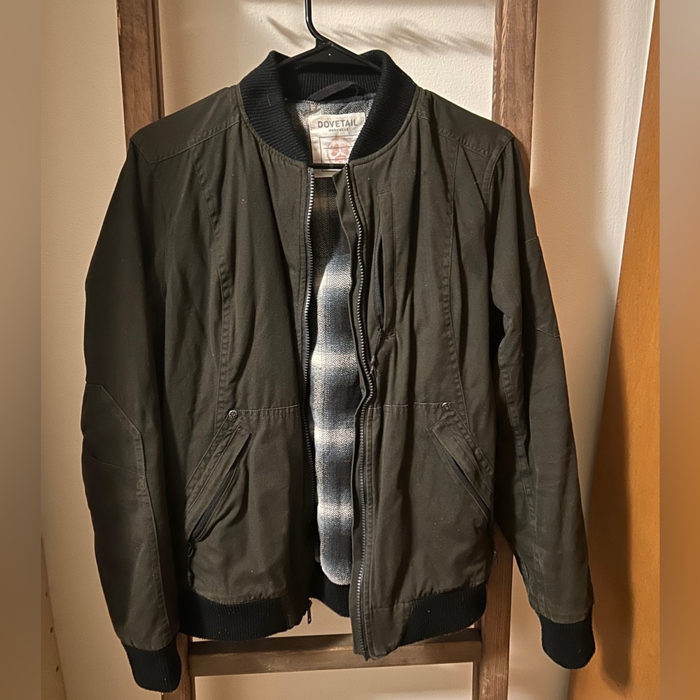 Dovetail women’s workwear bomber jacket, size medium